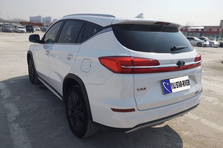 BYD Song New Energy 2019 400km